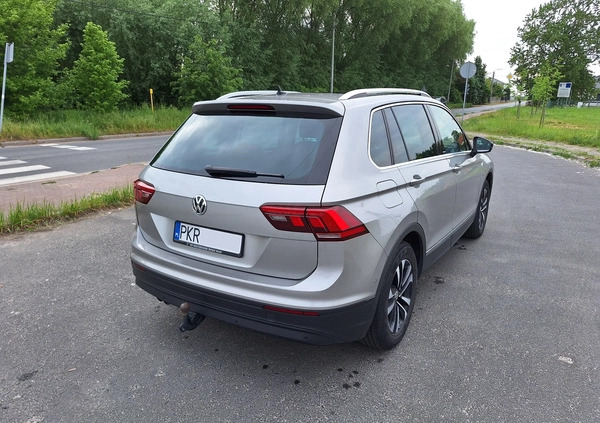 Volkswagen Tiguan cena 89800 przebieg: 71100, rok produkcji 2019 z Krotoszyn małe 79